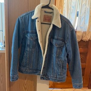Levi’s Sherpa lined jacket